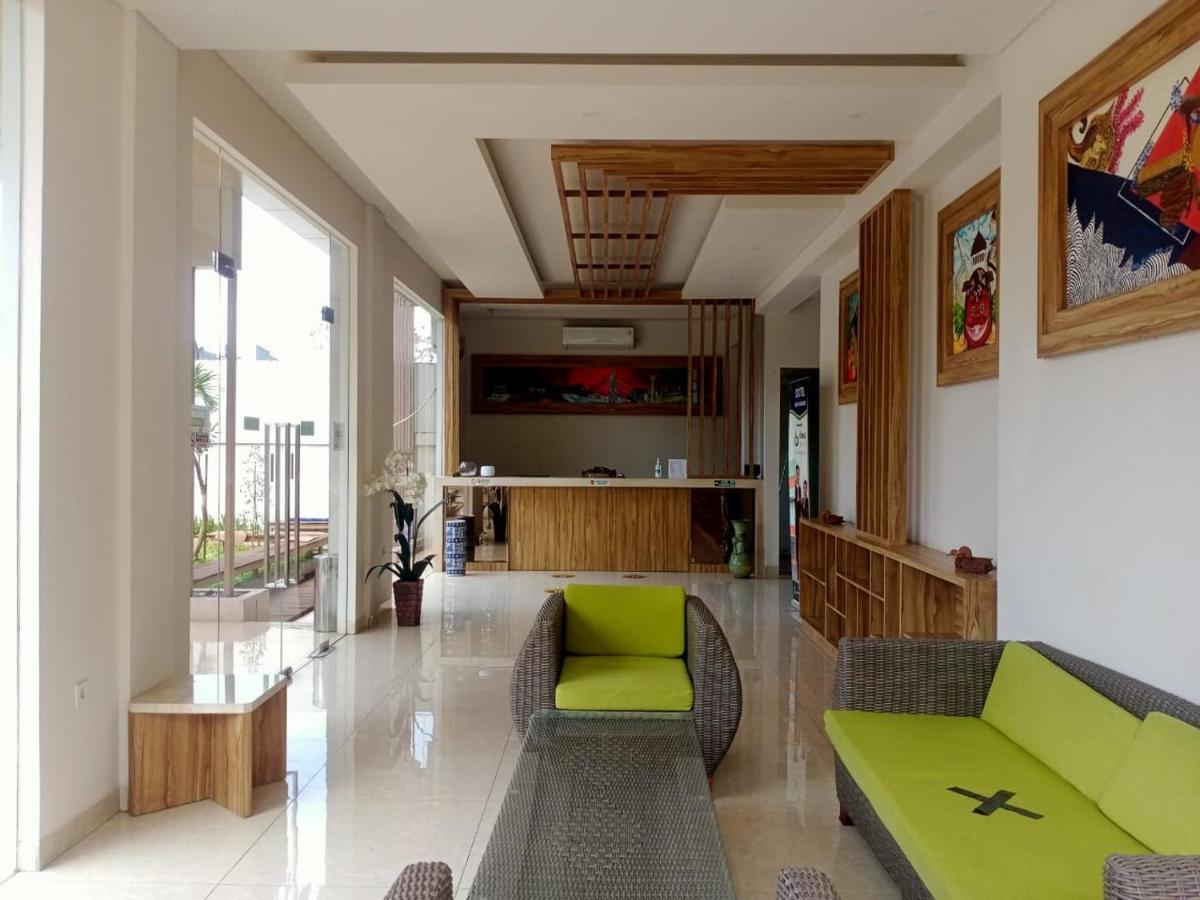 Oyo 90102 Edotel Hotel By Dbest Hospitality باندونج المظهر الخارجي الصورة