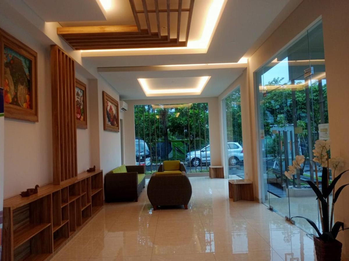 Oyo 90102 Edotel Hotel By Dbest Hospitality باندونج المظهر الخارجي الصورة