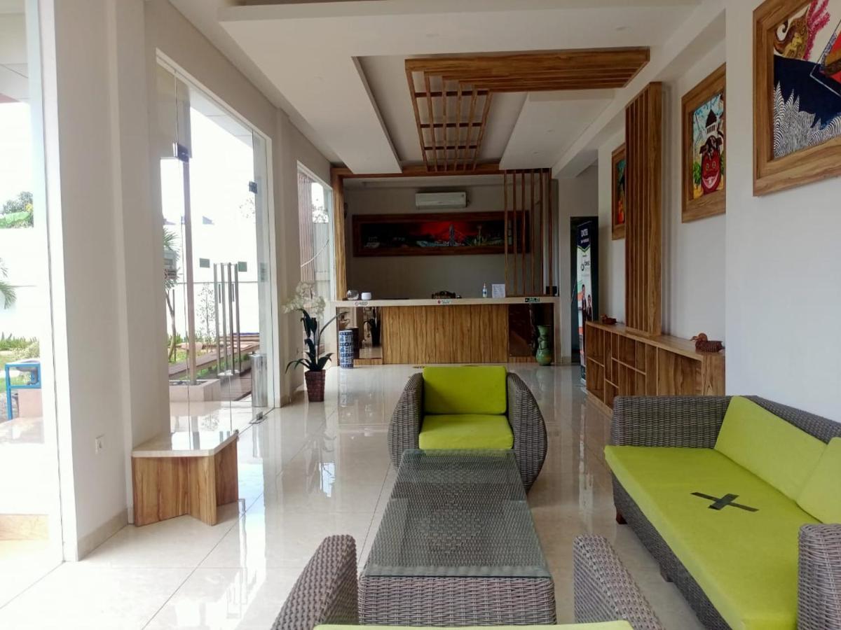 Oyo 90102 Edotel Hotel By Dbest Hospitality باندونج المظهر الخارجي الصورة